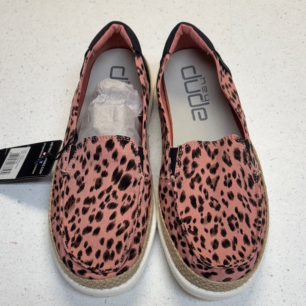 Hey Dude Pink Leopard Women's Loafers - Picture 2 of 8